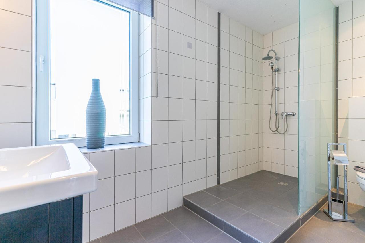 Sassnitz - Ferienwohnung 5 Im Appartementhaus Hafenriff Bagian luar foto